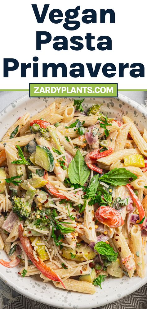 Vegan pasta primavera in a bowl. Vegan Chicken Recipes Dinners, Vegan Penne Pasta Recipes, Fork Over Knives Recipes, Vegan Whole 30 Recipes, Pasta Dinners Easy, Vegetarian Fettuccine, Healthy Dinner Recipes No Meat, Vegan Kids Meals, Gourmet Vegan Recipes