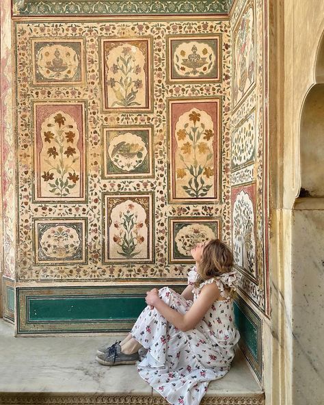 Tess Newall 🔆 | Out of Office! Rajasthan fills up the inspiration cup like no other. A dream to be back at the 17th century patchwork frescoes of the Amber… | Instagram Tess Newall, Amber Palace, January 27, 17th Century, Decorative Painting, A Dream, Palace, Amber, Vision Board