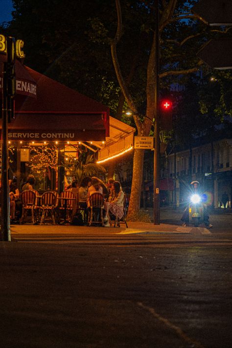 Night Bar light in Paris #photography #streetphotography #lowlightphotography #nightphotography #paris Paris Bars, Low Light Photography, Night Bar, Moving To Paris, Paris At Night, Paris Photography, Paris Street, Low Lights, Light Photography