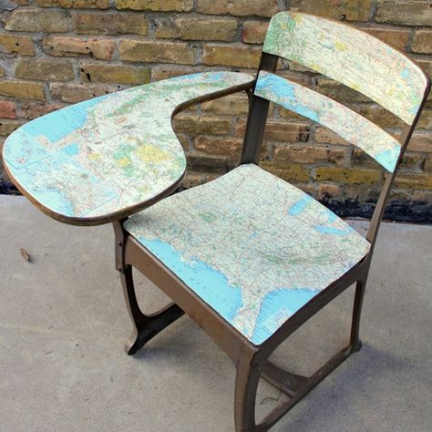 Map Decoupage, Covered Desk, School Desk Makeover, Deco Podge, Old School Desks, Vintage School Desk, School Chair, Desk Cover, Map Crafts