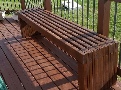 Slatted Bench, Garden Diy Furniture, Garden Bench Plans, Wood Bench Outdoor, Pergola Diy, Simple Benches, Bench Diy, Bench Plans, Diy Garden Furniture