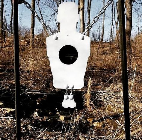 36 Random Pics That'll Get You Hyped - Funny Gallery Outdoor Shooting Range, Steel Shooting Targets, Metal Targets, Reloading Bench, Steel Targets, Archery Target, Shooting Targets, Target Practice, Shooting Sports