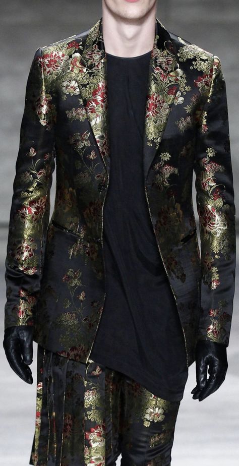 Aesthetic Suit Men, Fation Design, Floral Menswear, Meet Gala, Outfit Boda, Art Nouveau Inspiration, Men Fashion Tips, Witch Wardrobe, Art Nouveau Fashion