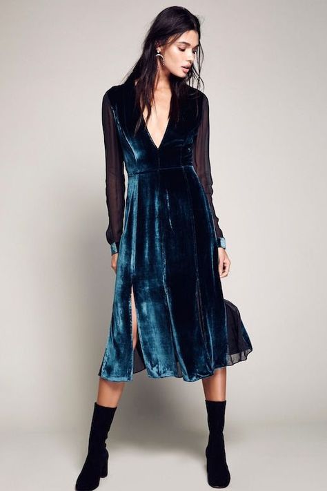 Blue Velvet Dress Outfit, Black Velvet Outfit, Velvet Dress Outfit, Free People Velvet Dress, Velvet Outfit, Fall Fashion Dresses, Women Dress Online, Velvet Dress Long, Gaun Fashion