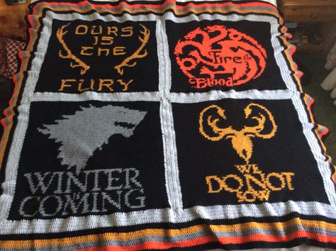 Finally finished my Game of Thrones blanket... Game Of Thrones Blanket, Goth Crochet, C2c Patterns, Beginning Crochet, Crochet Game, Pattern Game, Crochet Charts, Craft Knitting, Crochet Afghans