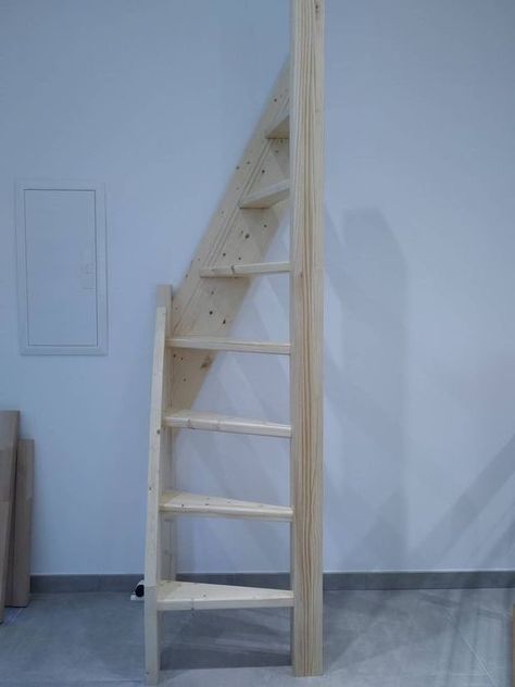 Tiny House Stairs, Loft Stairs, Diy Apartment Furniture, Hallway Ideas Entrance, Patio Diy, Cat Furniture Diy, Hallway Ideas Entrance Interior Design, Hallway Ideas Colour, Small Hallways