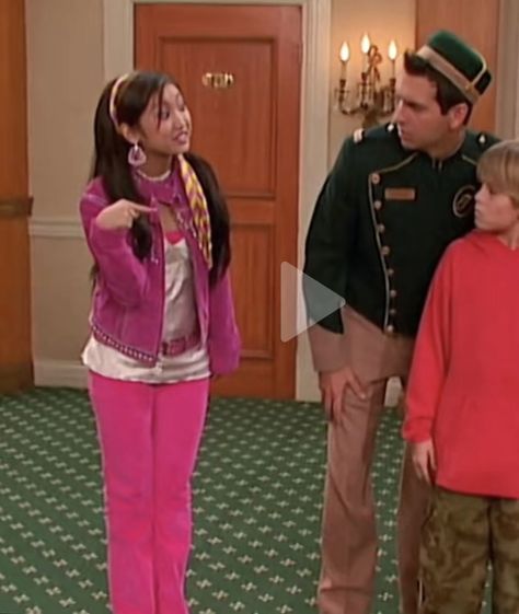 London Tipton Inspired Outfits, London Tipton Outfits, 2000’s Outfits, Y2k Swag, London Tipton, London Outfits, Hair References, Y2k Disney, Cabin Trip