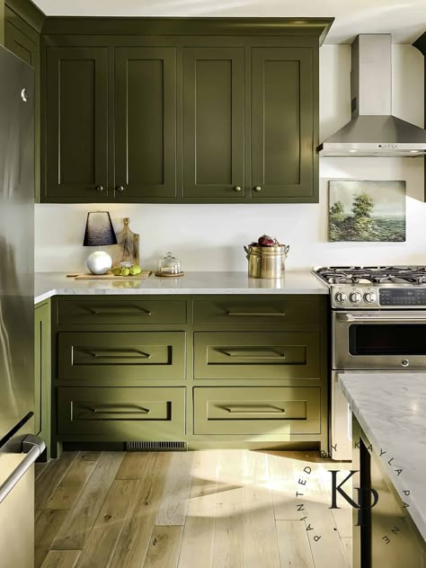 The Best Paint Colors For Green Kitchen Cabinets Olive Green Kitchen Cabinets, Olive Kitchen, Olive Green Kitchen, Olive Green Paints, Hidden Kitchen, Kabinet Dapur, Green Kitchen Cabinets, Green Cabinets, Kitchen Cabinet Colors