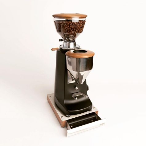 Espresso Machine Design, Barista Tools, Commercial Espresso Machine, Rocket Espresso, Best Coffee Grinder, Caribou Coffee, Grinder Accessories, Coffee Supplies, La Marzocco