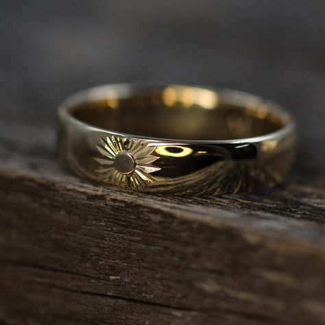 Sunflower Wedding Rings, Sun And Moon Ring, Bohemian Wedding Rings, Sun And Moon Rings, Soldered Jewelry, Sun Ring, Engraved Wedding Rings, Moon And Star Ring, Cute Engagement Rings