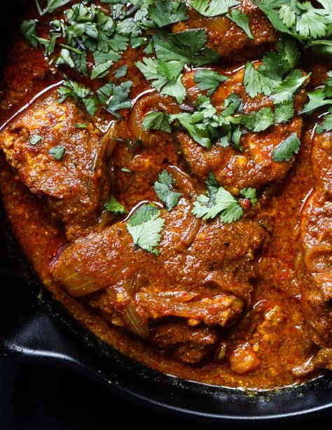 FISH VINDALOO(Goan fish curry) - THE SEAFOOD BLOG Fish Curry Recipe Indian, Goan Fish Curry Recipe, Indian Fish Curry, Goan Fish Curry, Indian Fish Recipes, Chickpea And Potato Curry, Fish Curry Indian, Cabbage Curry, Vindaloo Curry