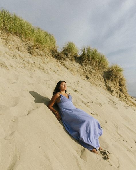 Cannon beach never disappoints 🌊🎞️🐚🌾 Senior Sunday, Cannon Beach, August 19, Sand Dunes, Pic Ideas, Photoshoot Ideas, Portrait Photographer, Portrait Photographers, Photographer