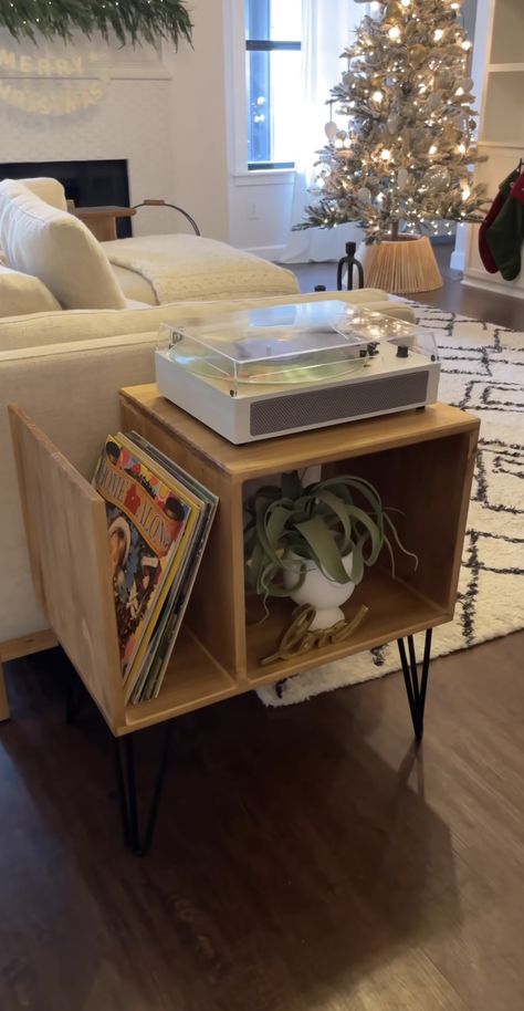 Record Player Table White, Simple Furniture Diy, Record Table Stand, Record Player And Vinyl Storage, Record Table Diy, Record Player Table Diy, Table For Record Player, Diy Record Stand, Ikea Record Player Stand