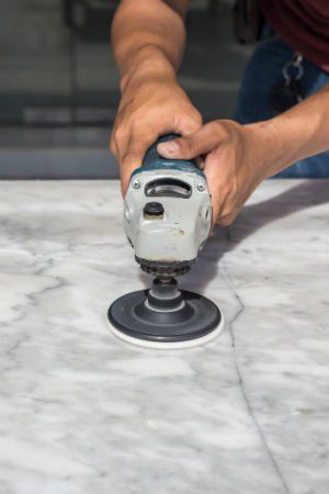 How to Polish Marble Cleaning Marble Countertops, Cleaning Marble Floors, Marble Restoration, Cleaning Marble, White Marble Floor, Marble Showers, Diy Marble, Bob Vila, Marble Polishing