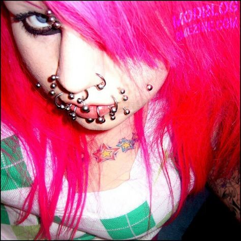 Piercings A Lot Of Piercings Face, Lots Of Face Piercings, Extreme Piercings, Crazy Piercings, Face Piercings, Piercings For Girls, Multiple Piercings, Facial Piercings, Face Chart