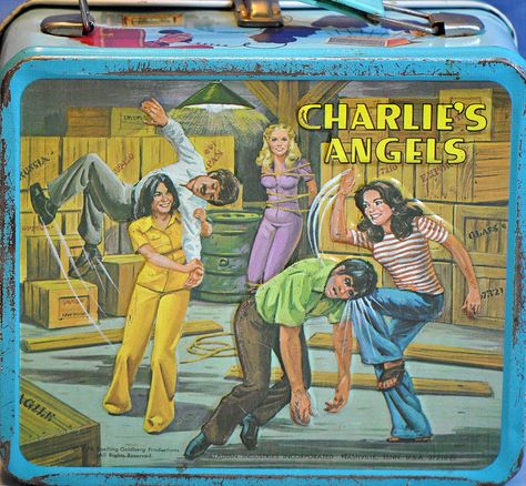 lunchbox (22) Retro Lunch Boxes, Lunch Box Thermos, Lunch Pail, Vintage Lunch Boxes, Kate Jackson, Cheryl Ladd, Charlie’s Angels, Cool Lunch Boxes, Charlie's Angels