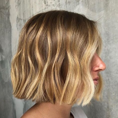 Blonde Babylights Bob, Honey Blonde Short Bob, Golden Blonde Hair Bob, Front Highlights Short Hair, Creamy Blonde Balayage Short Hair, Golden Bob Hair, Blonde Brown Hair Short, Blonde Highlighted Bob, Blond Highlights Bob