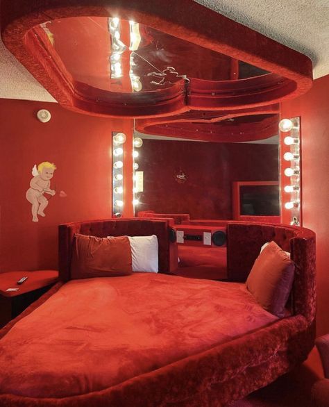 Red Hotel Room, Red Lights Bedroom, Lights On The Ceiling, Bedroom Video, Themed Hotel Rooms, Red Apartment, 70s Room, Red Hotel, 80s Interior Design