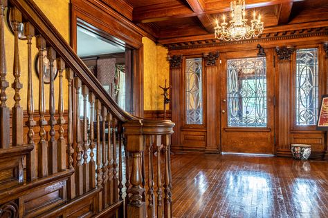 Old Victorian Mansions, Small Staircase, Muncie Indiana, Victorian Homes Interior, Single House, Victorian Mansion, Victorian Mansions, Mansions For Sale, Homes Interior