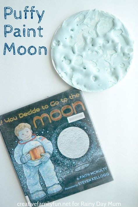 DIY Puffy Paint recipe and space themed artwork using the recipe based on the book If you Decide to go to the Moon by Faith McNulty. #kidscrafts #paintrecipe #crafts #puffypaint #rainydaymum Space Arts And Crafts For Preschool, Space Circle Time Activities, Puffy Paint Recipe, Vbs Space, Homemade Puffy Paint, Diy Puffy Paint, Moon Craft, Space Week, Space Lessons