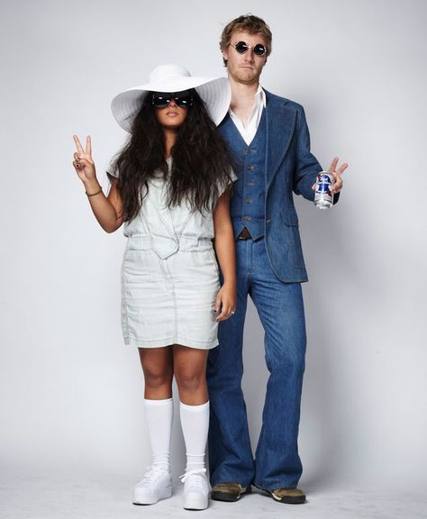 25 Genius DIY Couples Costumes via Brit + Co 70s Halloween Costumes, Cool Girl Costumes, Hipster Costume, 70s Halloween, Karneval Diy, Easy Couples Costumes, Unique Couple Halloween Costumes, Diy Couples Costumes, Best Couples Costumes