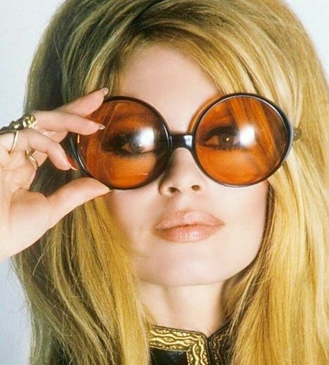 Brigitte Bardot, 1968 🕶️ photographed by Ghislain Dussart.  #brigittebardot  #brigitte #bardot #bb  #ghislaindussart September Moodboard, Organized Ideas, Bridgette Bardot, Bridget Bardot, Funky Glasses, Tinted Glasses, 1970s Style, Birthday Shoot, نظارات شمسية