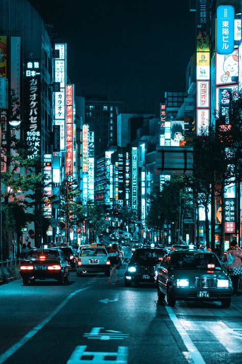 Lost in Tokyo photographed by Derch Lee in Tokyo, Japan. Lost In Tokyo, Tokyo Picture, Tokyo Skyline, Expensive Art, Mont Fuji, Scenic Travel, Tokyo Night, Tokyo City, Japan Aesthetic