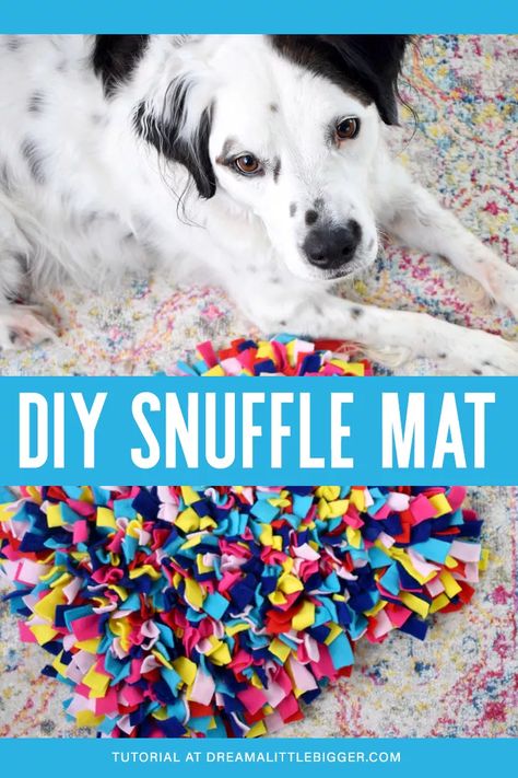 Diy Dog Sniff Toy, Diy Dog Sniff Mat, Diy Sniff Mat For Dogs, Make A Snuffle Mat, Diy Snuffle Mat, Sniff Mat, Homemade Dog Toys, Slow Eating, Puppy Toys