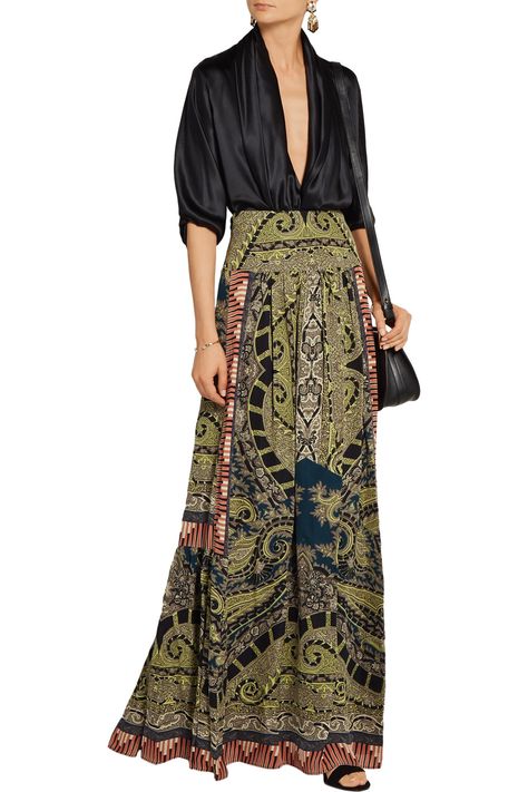 Maxi Skirt Outfit, Etro Paisley, Silk Maxi Skirt, Pattern Inspiration, Paisley Print Dress, Elegante Casual, Silk Maxi, Muslimah Fashion Outfits, Evening Dresses Elegant