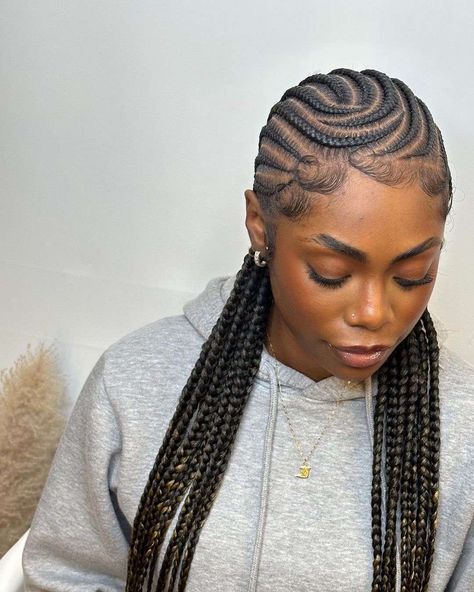 Cornrows Braids For Black Women Design, Stitches Braids For Black Women, Small Straight Backs With Designs, Curved Stitch Braids, Feed In Braid Designs, 6-8 Stitch Braids, Small Feed In Braids With Design, 8-10 Stitch Braids With Design, Stitch Braids Cornrows With Design