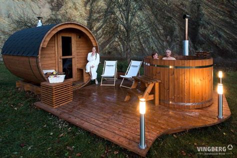 Backyard Spa, Sauna House, Hot Tubs Saunas, Barrel Sauna, Hot Tub Backyard, Hot Tub Garden, Sauna Design, Sauna Room, Outdoor Sauna