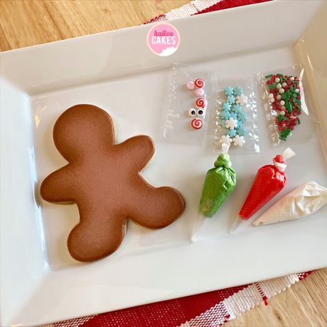 Decorate Your Own Cookie Kit Christmas, Ginger Bread Man Decorating, Decorate Your Own Gingerbread Man, Decorate Your Own Cupcake Kit, Gingerbread Cookies Decoration, Gingerbread Man Decorated Cookies, Diy Christmas Cookie Kit, Christmas Diy Cookie Kit, Gingerbread Sugar Cookies Decorated