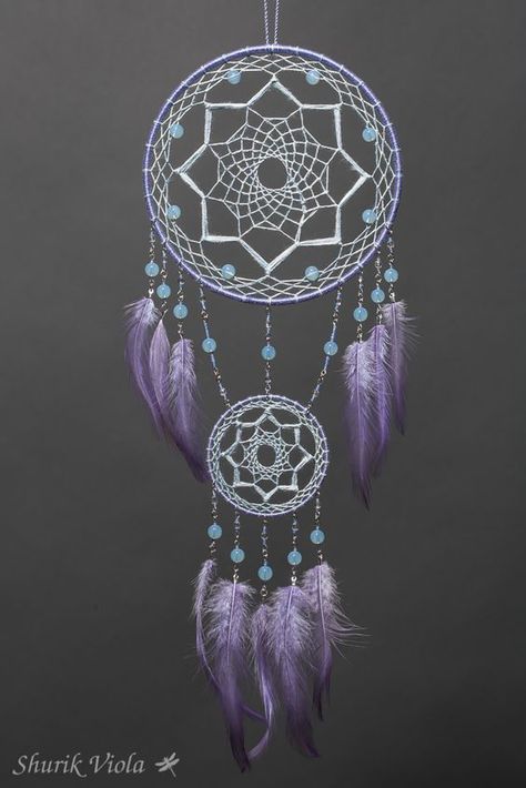 Dreamcatcher Diy, Purple Dream Catcher, Atrapasueños Diy, Making Dream Catchers, Dream Catcher Patterns, Dream Catcher Tutorial, Anting Manik, Beautiful Dream Catchers, Dream Catcher Decor