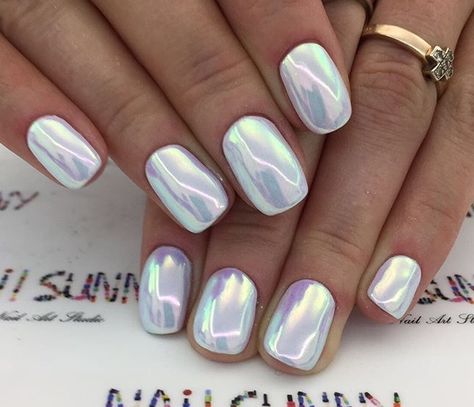 Nagellack Trends, Winter Nails Acrylic, Nail Design Ideas, Pearl Nails, White Nail, Holographic Nails, Chic Nails, Nail Polishes, Gorgeous Nails