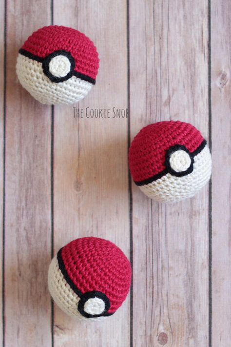 Pokéball Plushy - The Cookie Snob Pikachu Crochet Pattern, Pokeball Pattern, Pikachu Crochet, Pokemon Crochet Pattern, Crochet Pokemon, Pokemon Pattern, Crochet Keychain Pattern, Market Stall, Crochet Pattern Amigurumi