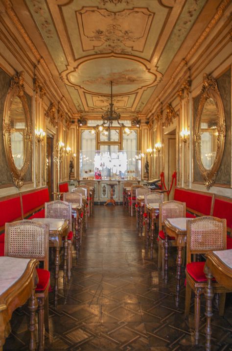 Venice Decor, Rich Restaurant, European Cafes, Caffe Florian, Tea Store Design, Barbara Hutton, Tuscany Travel, Italy Landscape, Italy Itinerary