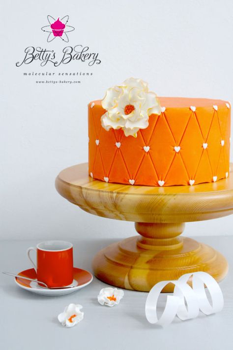 Orange Color Cake, Orange Birthday Cake, Small Birthday Cakes, Single Tier Cake, Orange Birthday, 20th Birthday Party, Holiday Chocolate, Cupcake Birthday Cake, Simple Cake