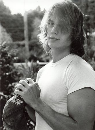 Tim Riggins Friday Night Lights, Riggins Friday Night Lights, Gambit X Men, Tim Riggins, Garrett Hedlund, Texas Forever, Taylor Kitsch, Fav Celebrities, Clear Eyes