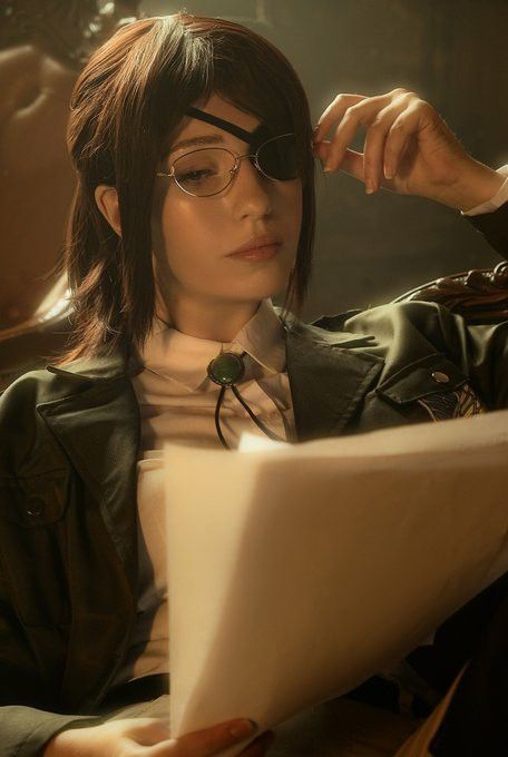 Levihan Cosplay, Hanji Cosplay, Hange Cosplay, Hange Zoe Cosplay, Mikasa Cosplay, Hanji Attack On Titan, Aot Cosplay, Levi Cosplay, Hanji Zoe