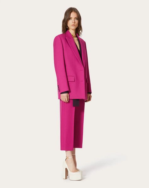 valentino blazer in double compact drill - woman - coats and outerwear Valentino Pink Pp Collection, Valentino Coat, Valentino Blazer, Hot Pink Valentino, Valentino Cardigan, Designer Outerwear, Wardrobe Architect, Brocade Dresses, Valentino Women