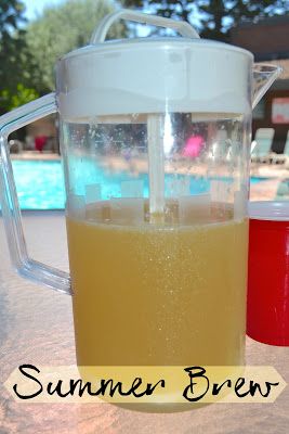 Summer Brew Recipe, Cabin Drinks, Starbucks Sweet Cream, Limeade Drinks, Summer Brew, Yummy Cocktails, How To Brew Kombucha, Summer Beer, Refreshing Summer Cocktails