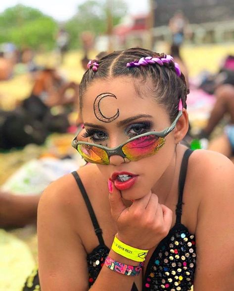 Trance Party, Raver Girl, Rave Girls, Good Vibes Only, Electronic Music, Carnival Face Paint, Festival, Music, On Instagram