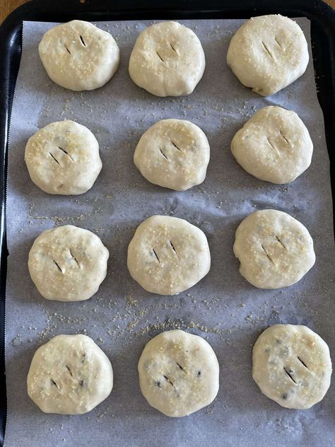 eccles cakes ready for baking Eccles Cakes, Aga Recipes, Eccles Cake, Rough Puff, Rough Puff Pastry, Box Grater, Homemade Pastries, Flaky Pastry, Puff Pastry Recipes