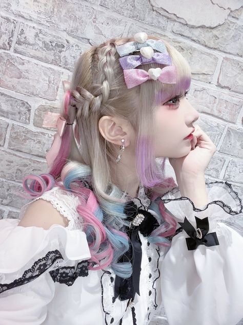 Jirai Kei Hairstyles, Jirai Kei Hair, Girly Kei, Needy Streamer, Im A Princess, Jirai Kei, Dyed Hair Inspiration, Kawaii Hairstyles, Color Inspo