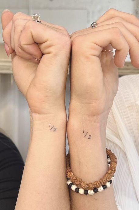 Sisters Minimalist Tattoo, Sister Mom Tattoos, Small Tattoos With Friends, Discreet Matching Tattoos, Twin Sibling Tattoos, Boy Girl Matching Tattoos, Matching Initial Tattoos Couple, You And Me Tattoo, Bestie Tattoos Boy And Girl