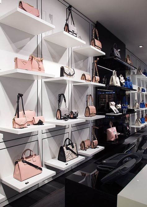 Karl Lagerfeld opens First Store in Kuwait Shoe Store Design, Handbag Display, Store Design Boutique, Boutique Display, Boutique Interior Design, Boutique Decor, Store Interiors, Design Blogs, Design Bag