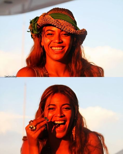 Beyonce Laughing, Beyonce Smile, Beyonce Icons, Beyonce 2013, Smile Icon, Beyonce Knowles Carter, Beyoncé Giselle Knowles-carter, Celebrity Faces, Beyoncé Giselle Knowles