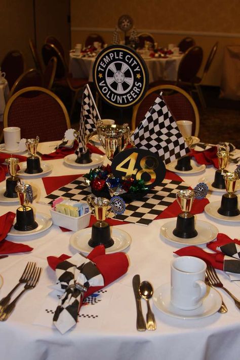 Table Centrepiece Ideas For Party, Nascar Birthday Party, Miata Convertible, Nascar Birthday, Car Themed Wedding, Nascar Party, Fundraiser Party, Car Wedding, Race Car Themes