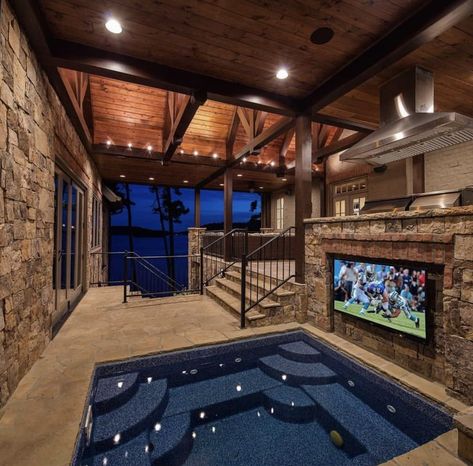 Home Gym Ideas, Hot Tub Room, Piscina Interior, Gym Ideas, Dream House Rooms, Indoor Swimming, Barn Style House, Hot Tub Outdoor, Dream Backyard