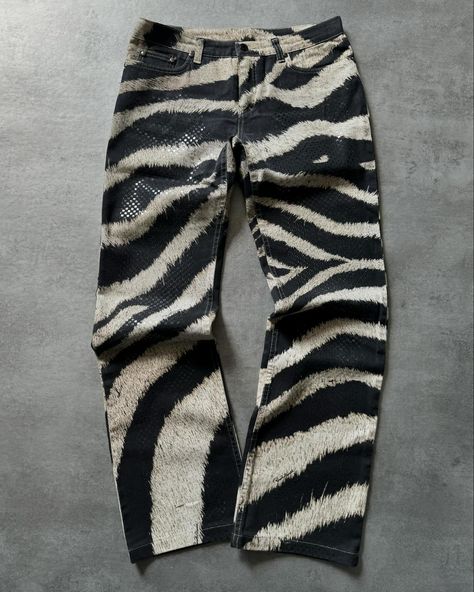 SS2000 Roberto Cavalli Zebra Relaxed Pants 🥋 Available now on www.dolcevitahub.com | Link in bio Crazy Pants, Fire Clothes, Fashion Dream Job, Relaxed Pants, Relax Pants, 2000s Fashion Outfits, Fashion Inspiration Design, Fashion Fits, Girls Fashion Clothes